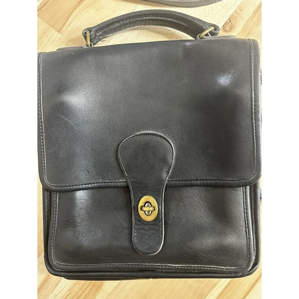 Vintage 90s COACH   Willis Black Satchel Purse w/ Gold Hardware